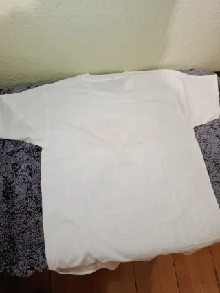 Camiseta Niña Polaca blanca con estampado rojo