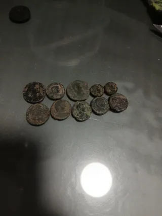Lote de 10 Monedas Romanas Antiguas