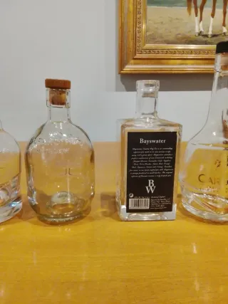Botellas de cristaldecoración o rellenar licores