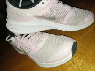 Deportivas Nike, 36. POR ENVÍO