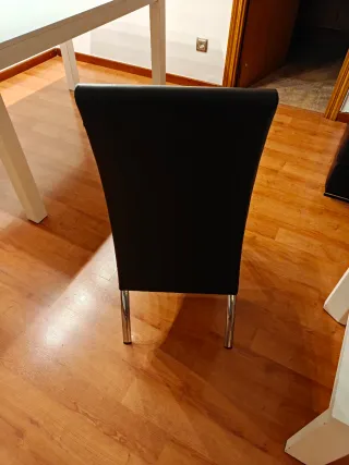 Juego de 4 sillas de comedor modernas