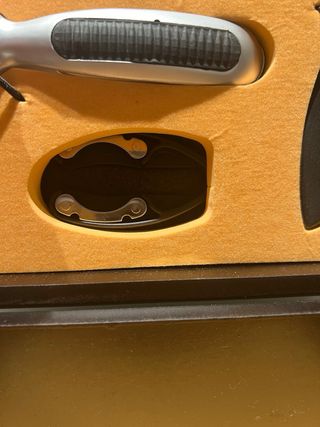 Set apri bottiglie, cavatappi e porta bottiglie