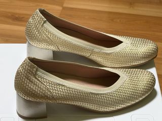 Zapatos Pitillos Dorados Mujer