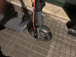 Patineta Eléctrica Negra negociable el dinero