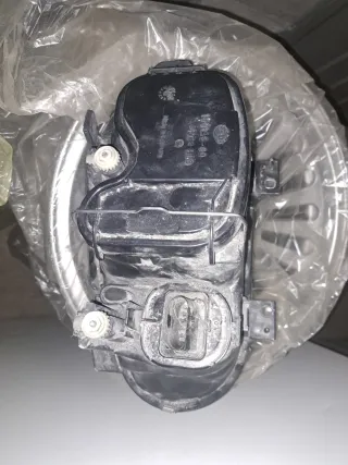 Faro Sinistro VW Golf 4 (97-03)