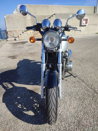 Moto Kawasaki Zephyr 750