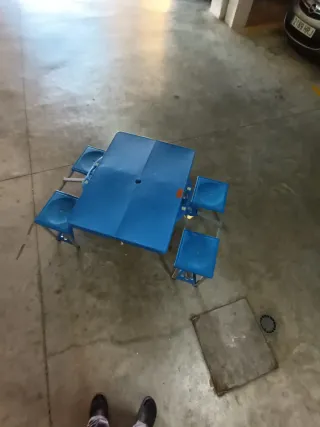 Mesa y 4 Sillas Camping Plegables Azul