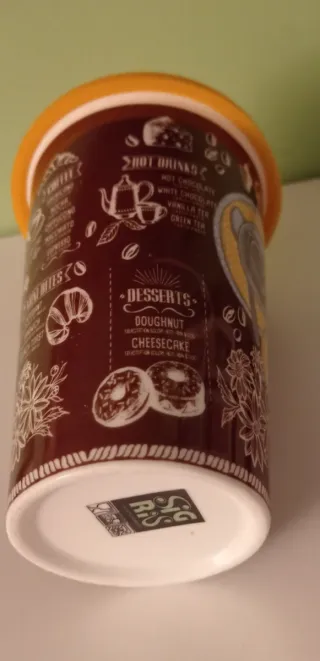 Vaso café porcelana Sigris tapa amarilla