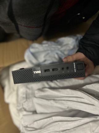 Ordenador Dell Mini PC Negro( no incluye cable )