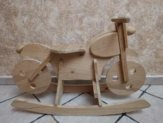 Moto balancín madera natural