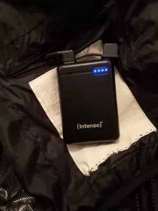 Chaqueta calefactable negra más regalo