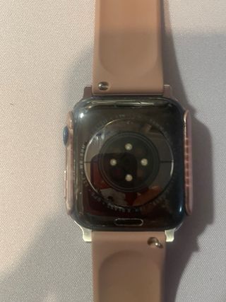 Apple Watch 6 con cinturini