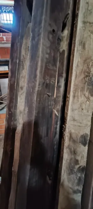 Vigas y tableros de forjado antiguo