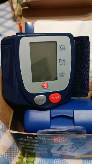 Misuratore Pressione Polso Pic BS 500