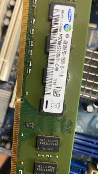 Placa base ASRock FSB1333