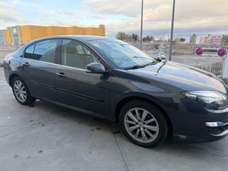 Renault Laguna 2012