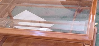 BONITO JUEGO DE COMEDOR, 4 MESAS 4 SILLAS