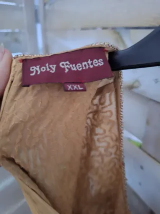 Top Noly Fuentes pedrería dorado XXL