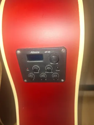 Guitarra Acústica Admira tennessee AMPLIFICADA