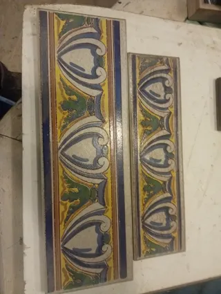 Azulejo antiguo Vintage decorado