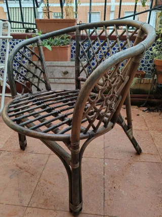 Mesa y Silla Mimbre