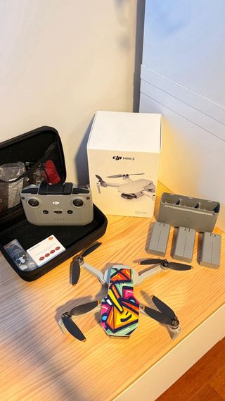 Dron DJI Mini 2 Fly More