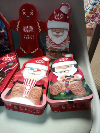 Cajas Metálicas Kit Kat Navidad y Halloween