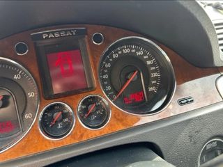 VOLKSWAGEN Passat 2.0 TDI 170cv DPF Sportline