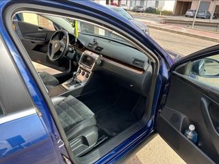 VOLKSWAGEN Passat 2.0 TDI 170cv DPF Sportline
