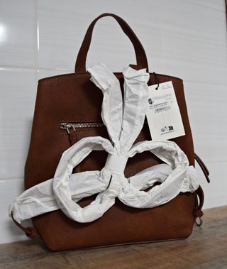 BOLSO MOCHILA DESIGUAL BACK DEJA VU SUMY MINI