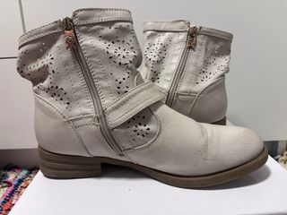 Botas grises entretiempo