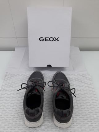 Zapatillas Geox Mujer Talla 40. Excelente estado.