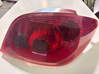 Piloto trasero Peugeot 307