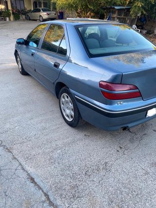 Peugeot 406