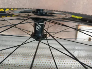 Rueda Delantera MTB 27.5 Maxxis Syncros