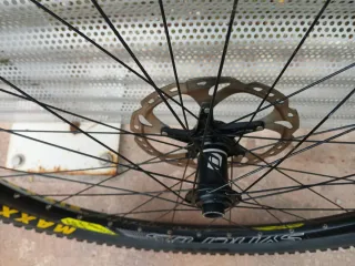 Rueda Delantera MTB 27.5 Maxxis Syncros