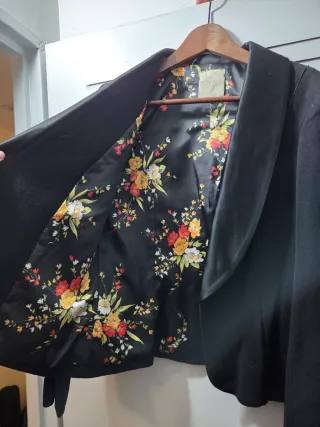 Traje chaqueta y Falda FUTURA