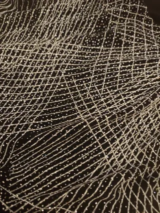 Camiseta fiesta plateada y negra