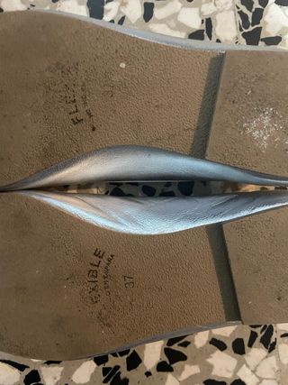 Manoletinas C&F Shoes plateadas