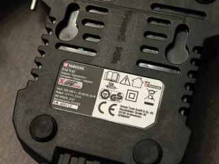 2 Cargadores Parkside 12V 2,4A