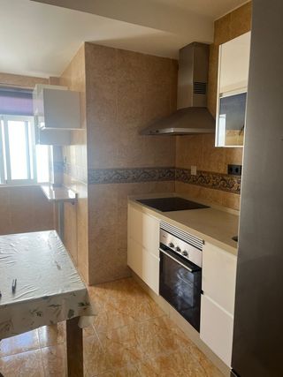 Piso en Belen-San Roque con 3 habitaciones