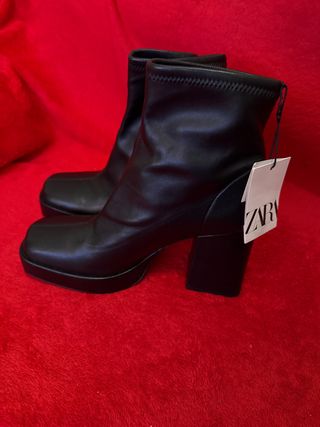 Botines Zara negros tacón plataforma