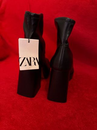 Botines Zara negros tacón plataforma