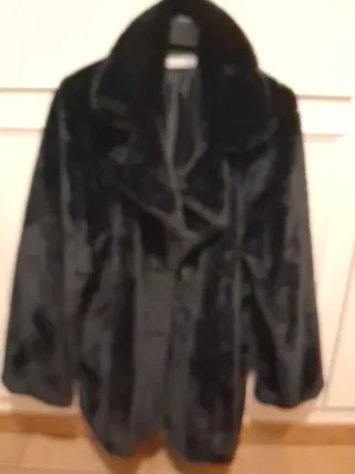 Abrigo pelo negro curvy Talla XXXL