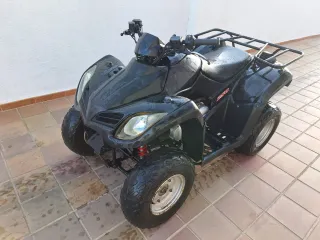 Quad Kymco MXU 250 Negro