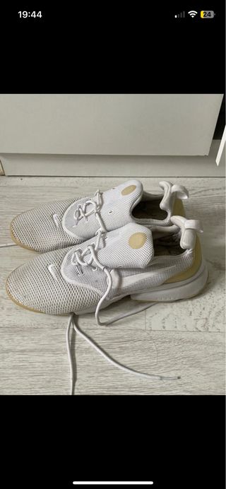 Zapatillas Nike Blancas envío lavadas