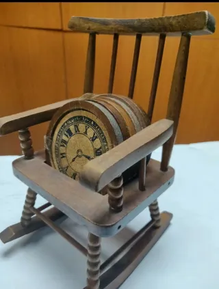 Silla Mecedora con Posavasos