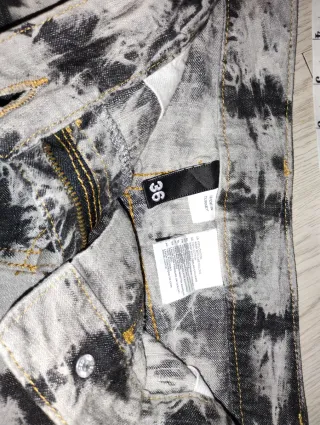 falda estampada tiro bajo