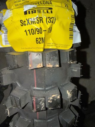 Neumático Pirelli SCX MSR 110/90-19 62M