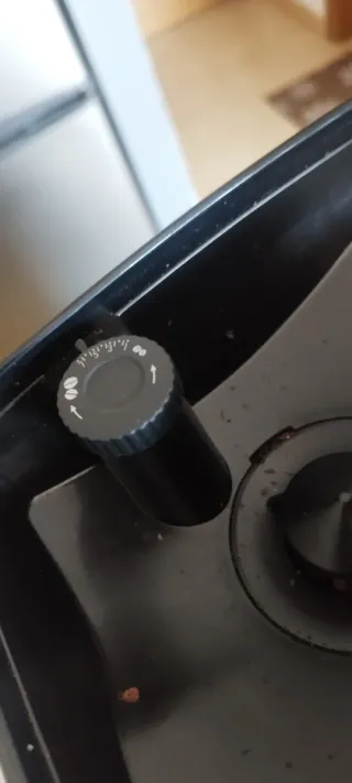 Cafetera DeLonghi Magnifica S Negra